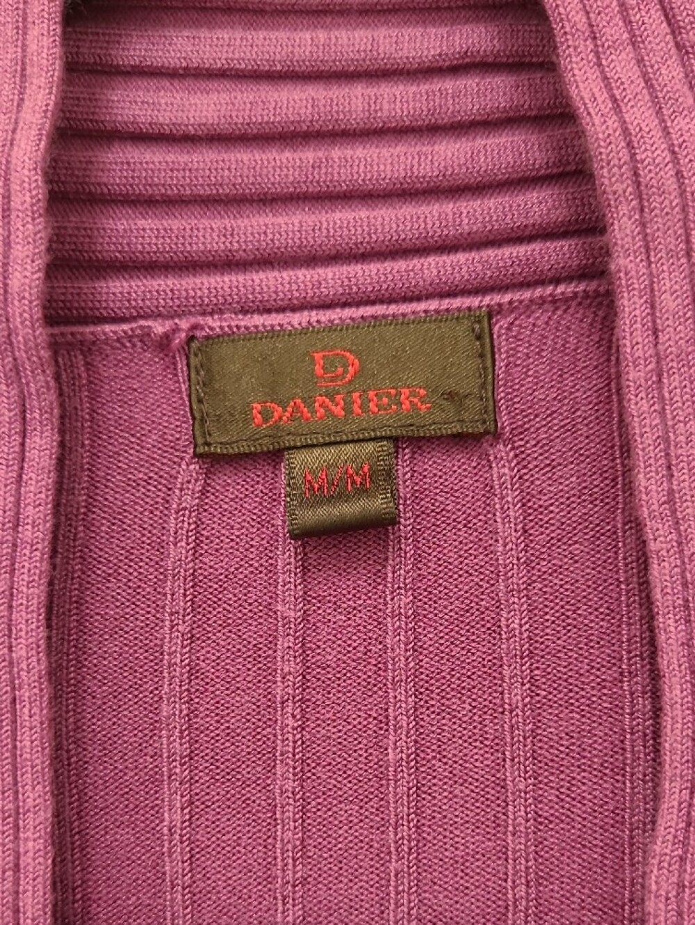 Danier Ribbed V-Neck Sweater in Raspberry - Picture 4 of 9